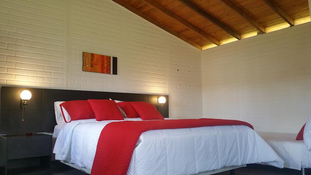 Hosteria Rosa Blanca Puembo Bagian luar foto